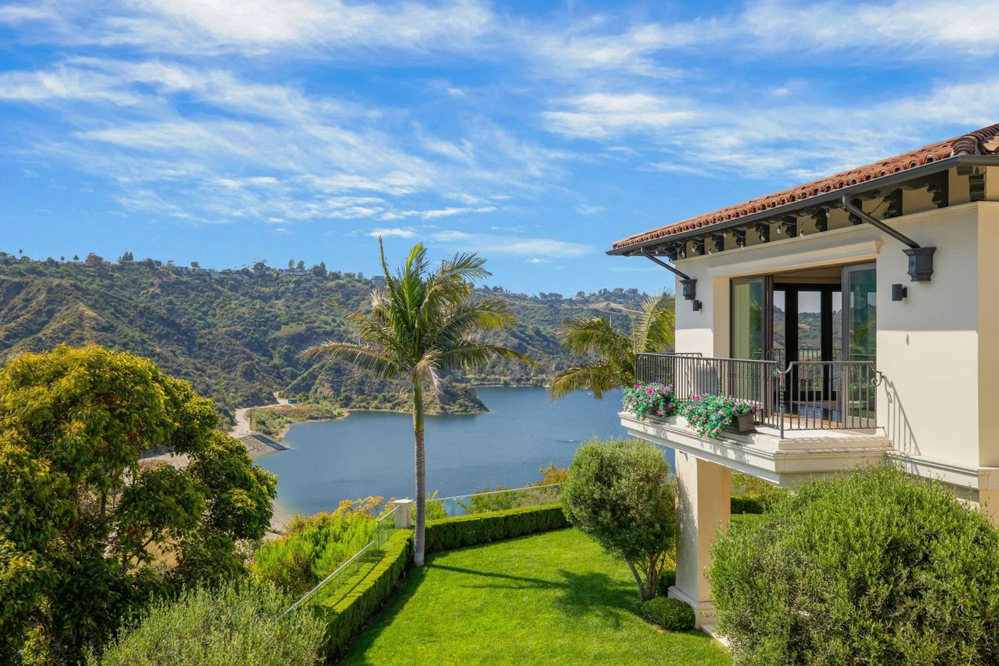 $30 Million Mansion Over Sunset Boulevard