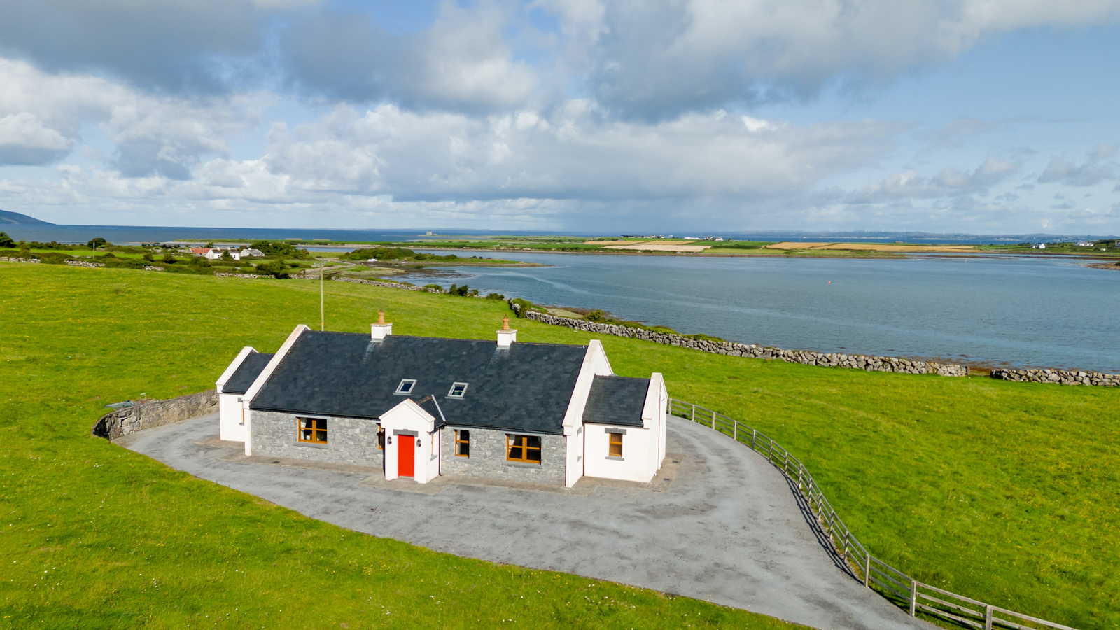Waters Edge Clare Five Star Luxury Long Term Rental Ballyvaughan