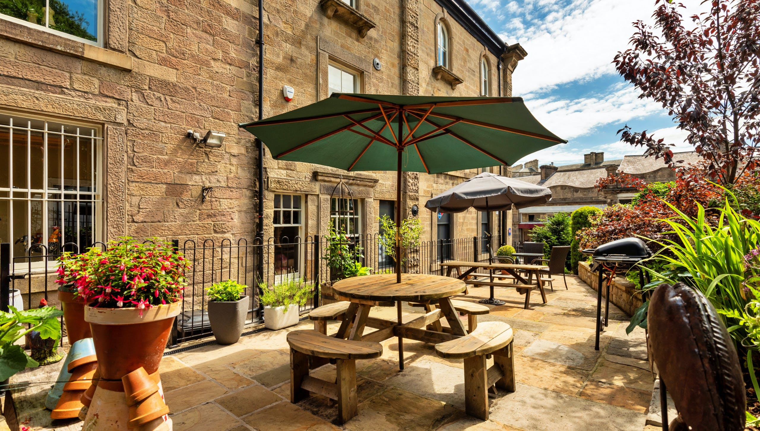 The Old Post Office Pad | 5-Star Self-Catering Buxton - Fivestar.ie