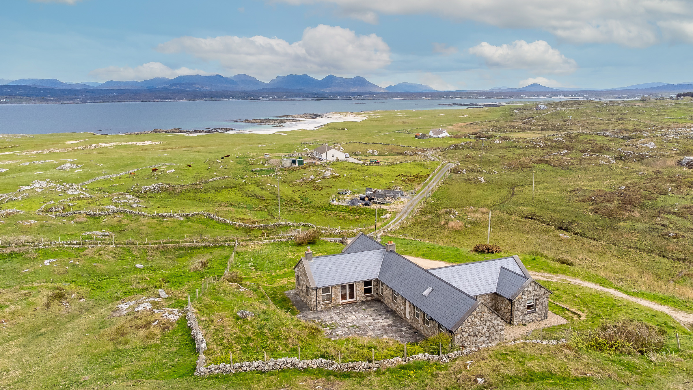 Diamond Cottage Mannin