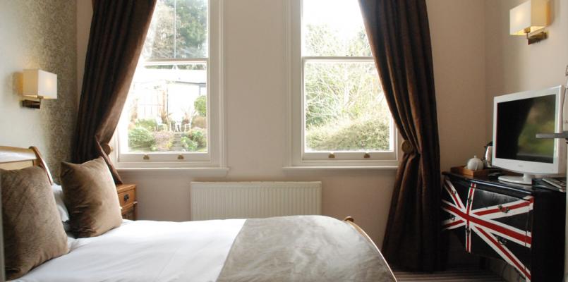 Dorian House | 5-Star Bed & Breakfast Bath - Fivestar.ie