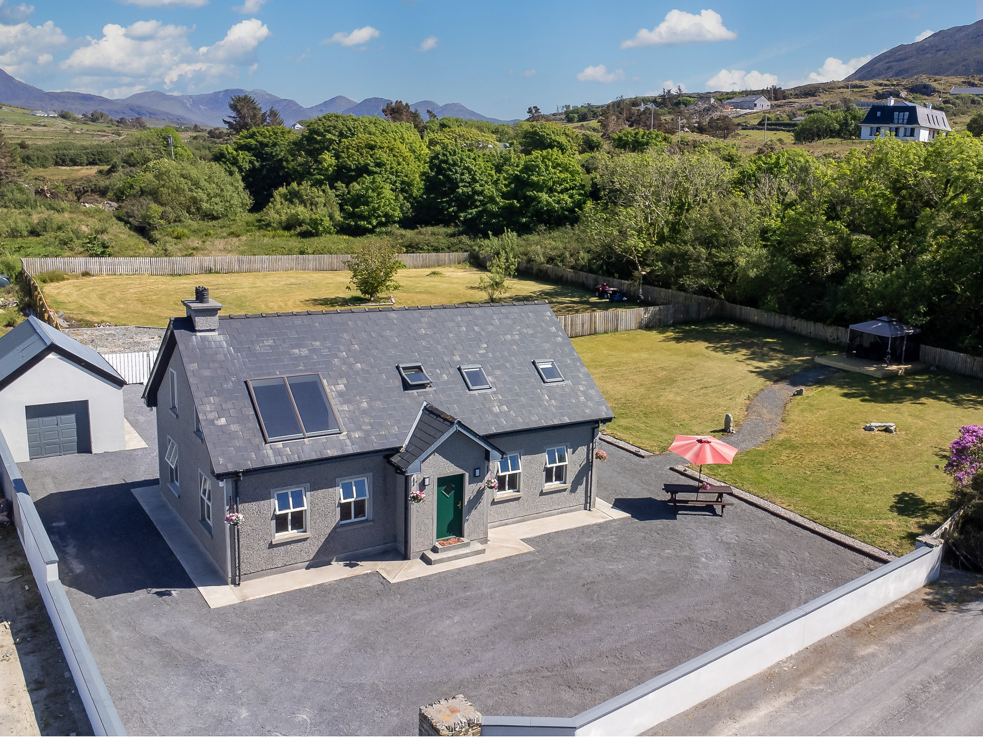 Whispering Meadows, Renvyle your perfect escape