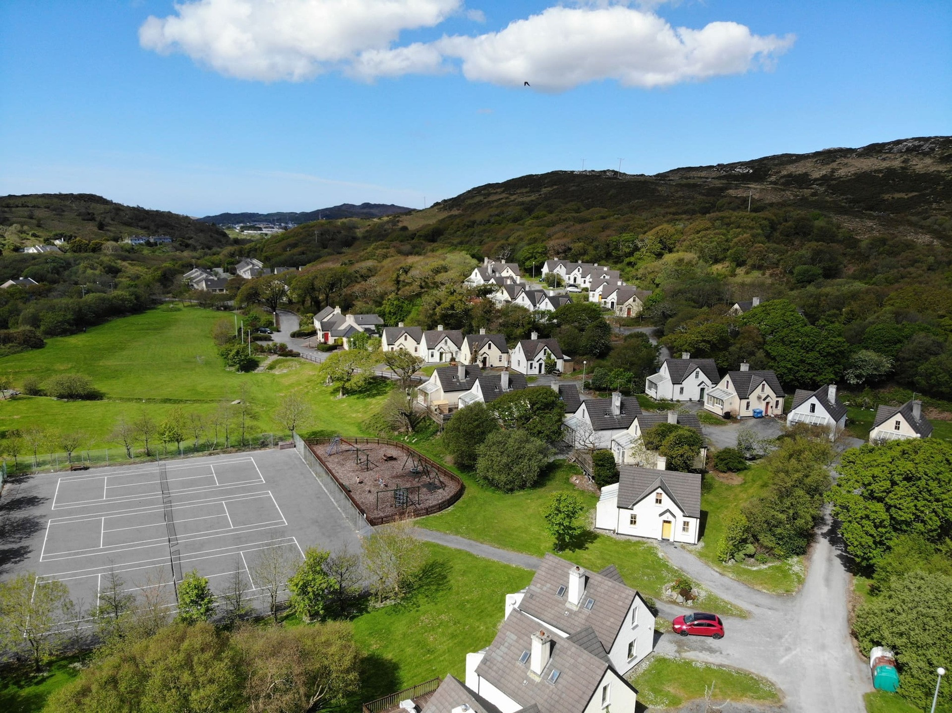 Pet Friendly Cottage close to Clifden Town