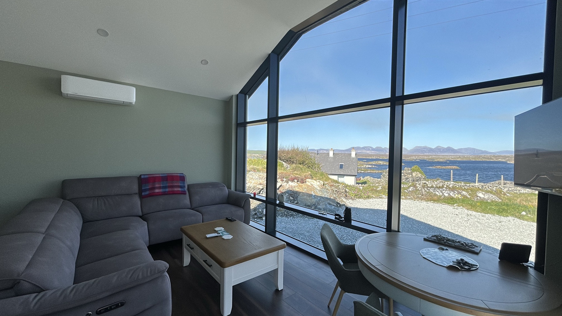 Calla Retreat with stunning views