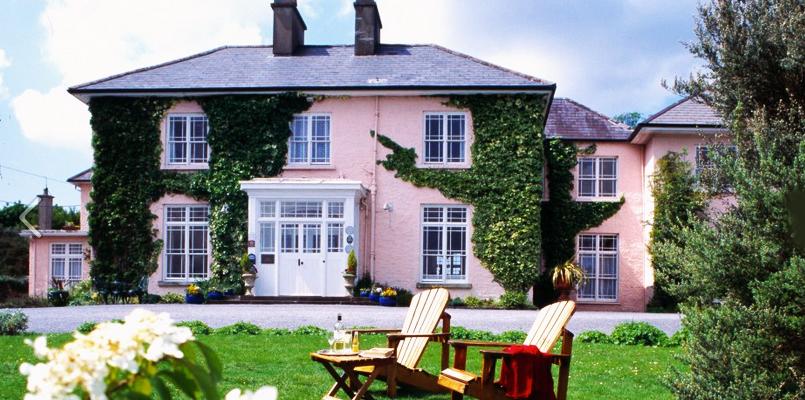 Rossleague Manor