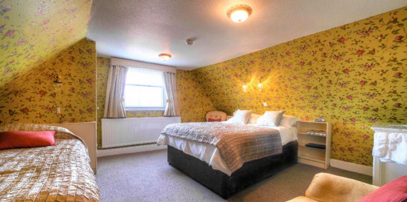 Edge Hall | 5-Star Bed & Breakfast Ipswich - Fivestar.ie