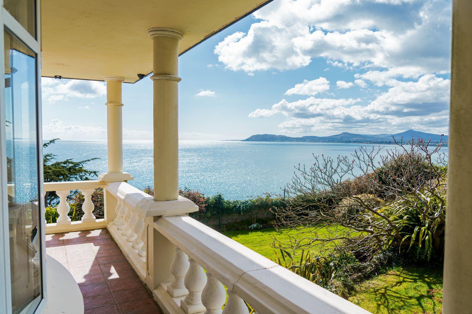 Luxury Ocean View Dublin | 5-Star Self-Catering Dublin City - Fivestar.ie