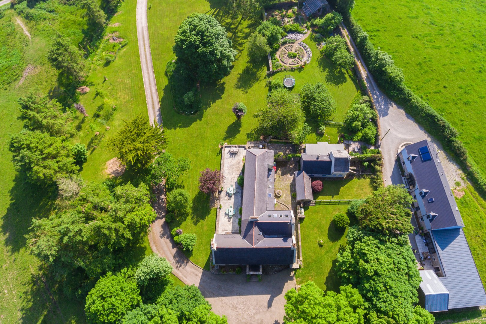 Clonakilty Estate House Group in Clonakilty Fivestar.ie