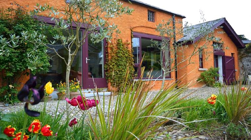 Dublin House & Garden Cottage | 5-Star Self-Catering Clonsilla