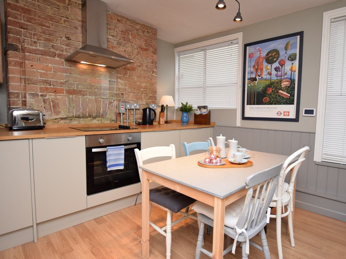 Hastings Cottage | 5-Star Self-Catering Hastings - Fivestar.ie