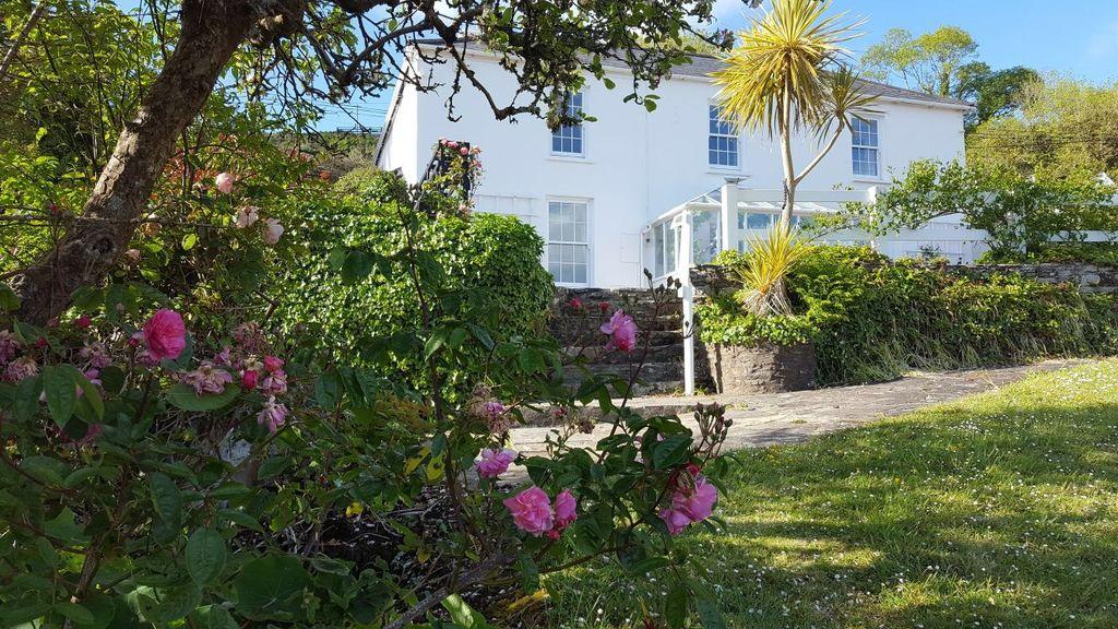 Oceanfront Estate West Cork Group in Glandore Fivestar.ie