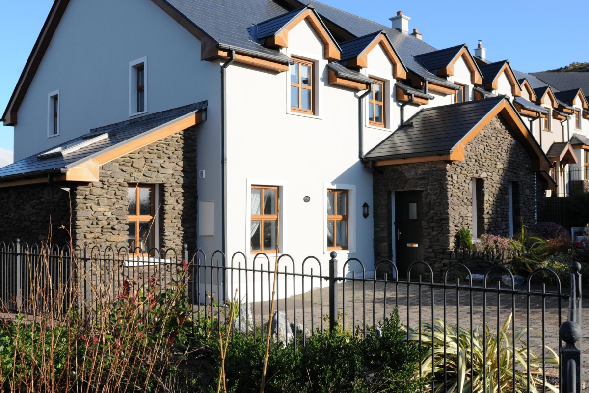 Holiday Home Dingle Top of Dingle Town! 5Star SelfCatering Dingle