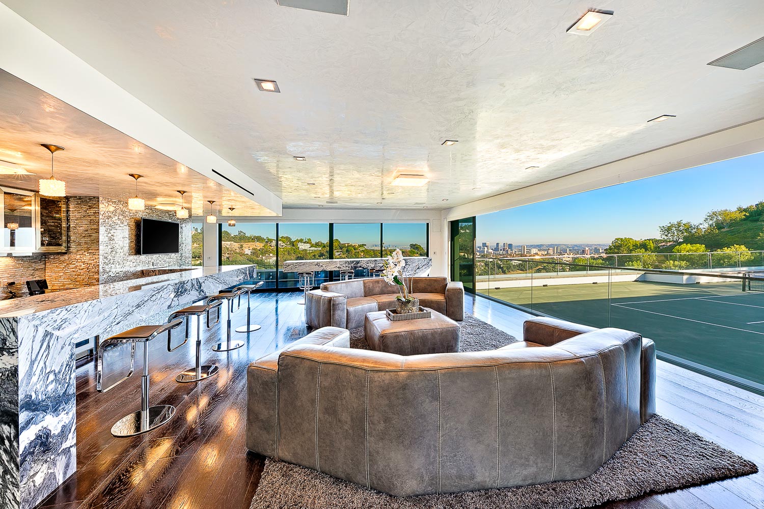 Billionaire Mansion | Luxury Vacation Rental In Bel-Air, USA - Fivestar.ie