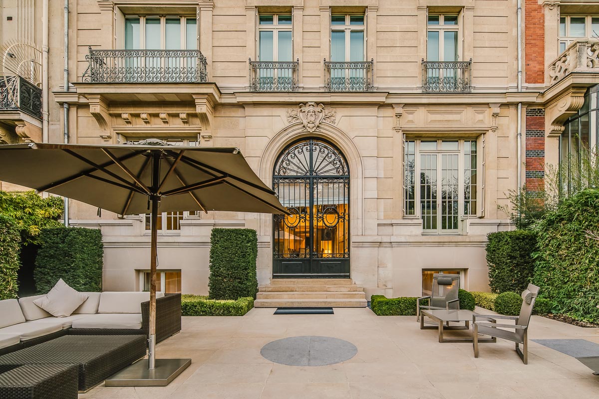 Trocadero Luxury Apartment Luxury Villa in Paris, France Fivestar.ie