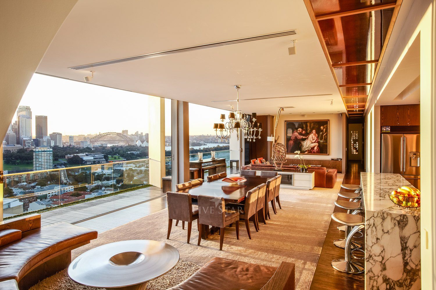 Image showcasing Sydney Penthouse | Five Star Reviews Sydney - Fivestar.ie