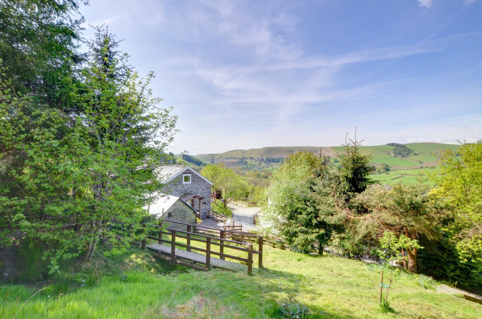 Wye Retreat 5Star SelfCatering LLANIDLOES Fivestar.ie