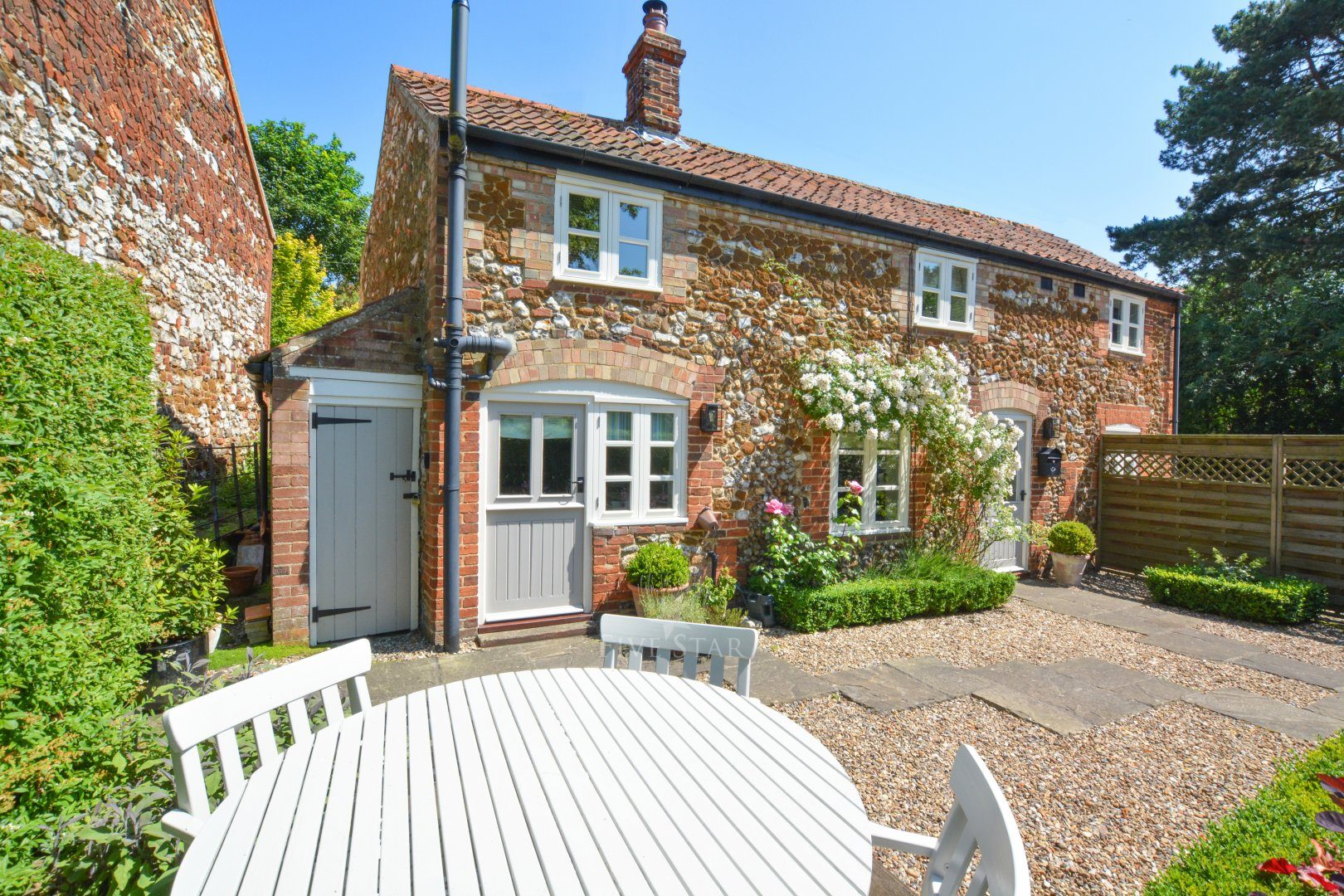 Rose Cottage 5Star SelfCatering Sedgeford Fivestar.ie