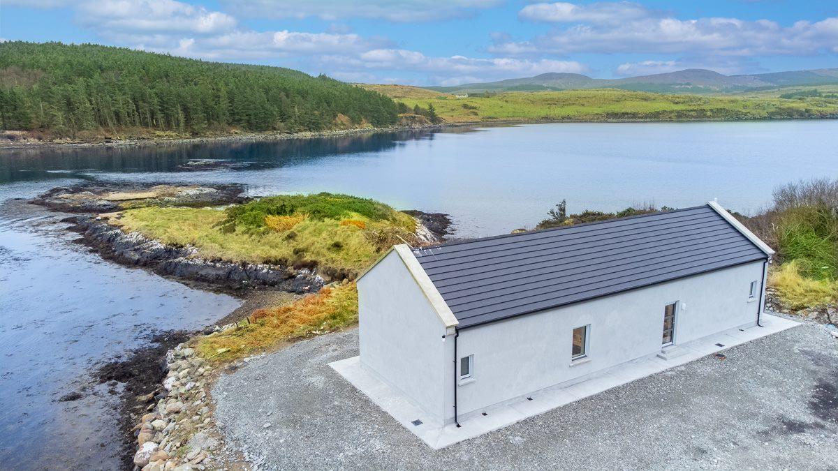 400 Oyster House Letterfrack