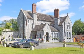 Hinterland Area: Town Centres Kilcullen, Monasterevin & Sallins. integrates with the Retail Strategy for the Greater Dublin Area 2008 2016 (the 2008 GDA GDA, which provides more up to date projections than those in the 2004 RPGGDA iv. Noted the GDA Retail Strategy states that given the expectation in the draft retail strategy - uselesspenguin.co.uk