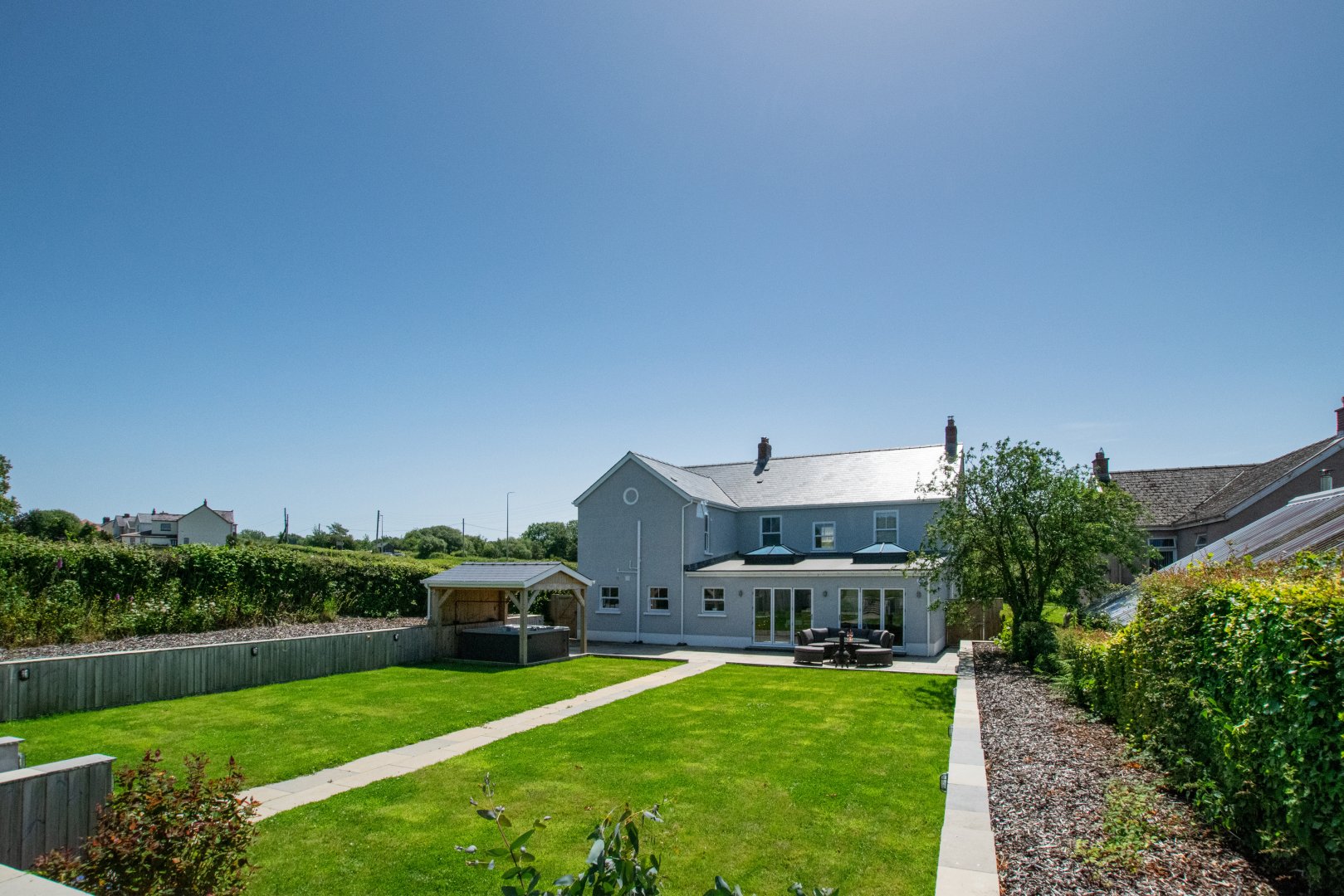 Llety Celyn The Hollies 5Star SelfCatering Llanelli Fivestar.ie