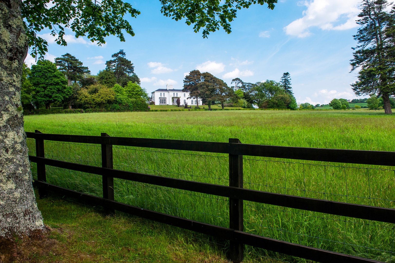 Killarney Lakes Villa Group in Killarney Fivestar.ie