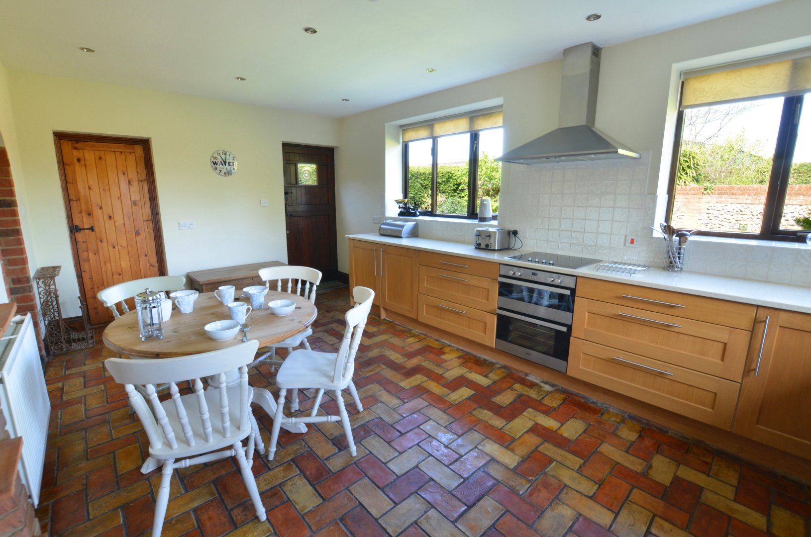 keepers-cottage-5-star-self-catering-dereham-fivestar-ie