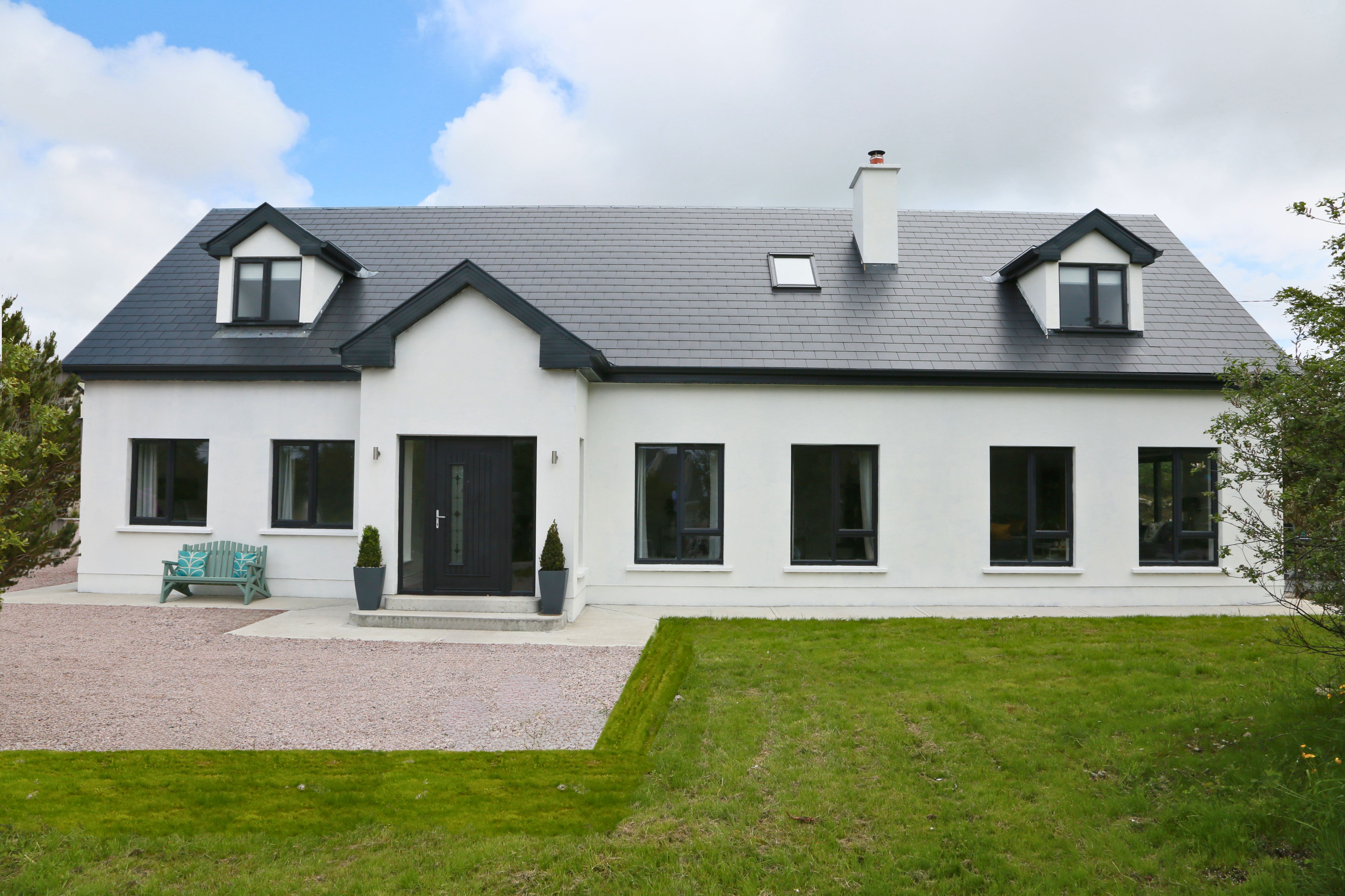 Luxury Spiddal Villa, Teach na Mara