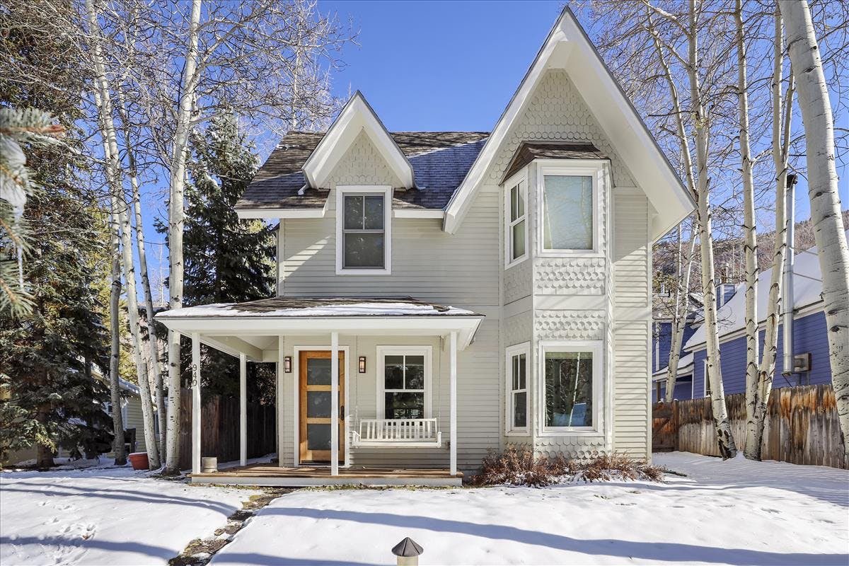 Aspen Glow Luxury Vacation Rental in Aspen, USA Fivestar.ie