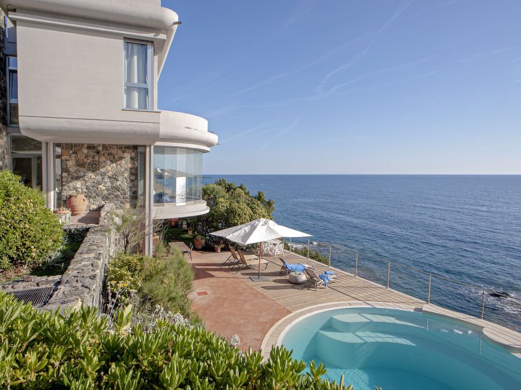 Vistamare | Luxury Villa in Livorno, Italy - Fivestar.ie